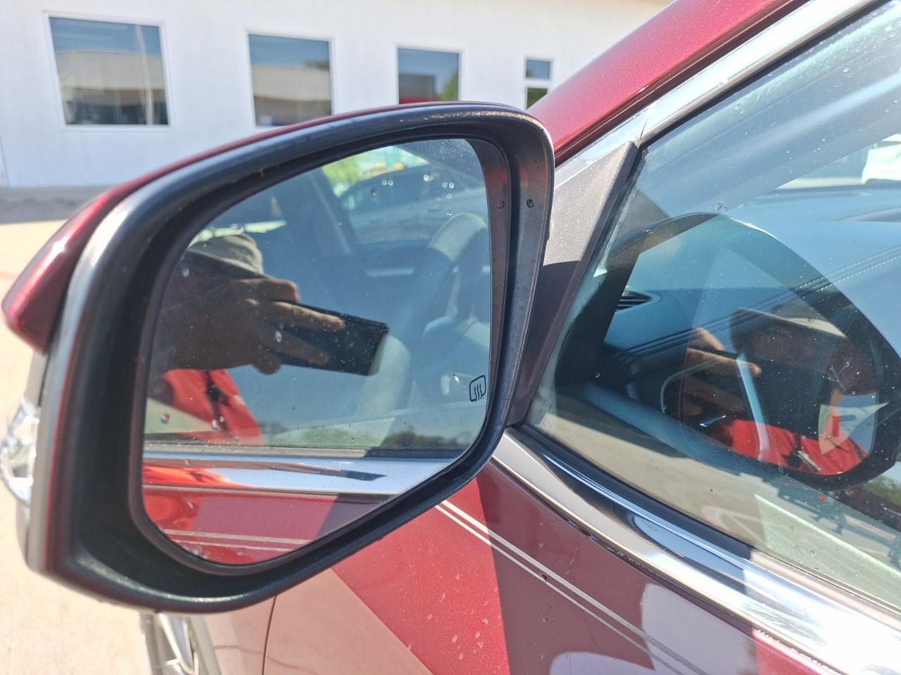 2019 Toyota Highlander LE Hurst TX