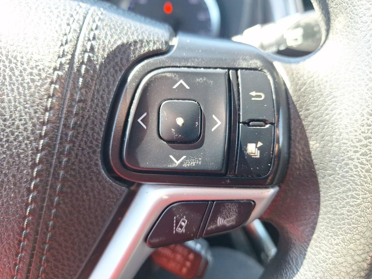 2019 Toyota Highlander LE Hurst TX