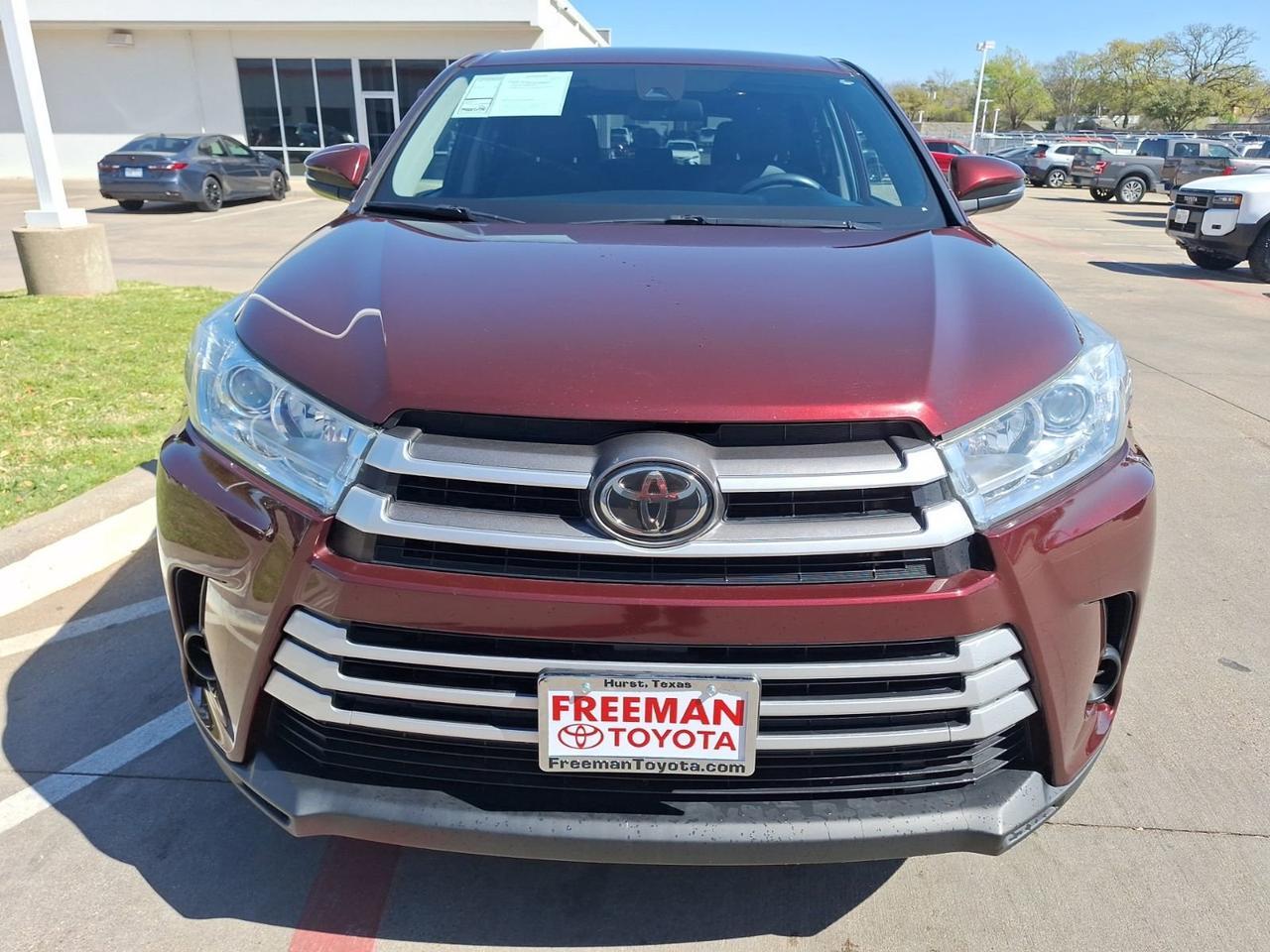 2019 Toyota Highlander LE Hurst TX