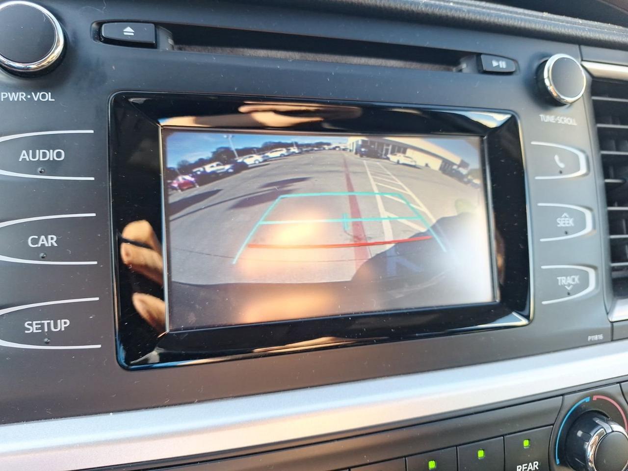 2019 Toyota Highlander LE Hurst TX