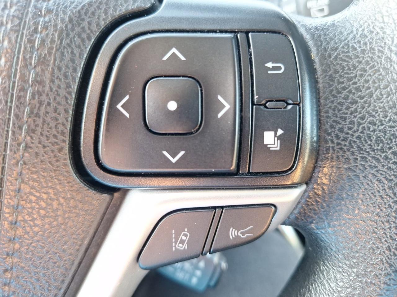 2019 Toyota Highlander LE Hurst TX