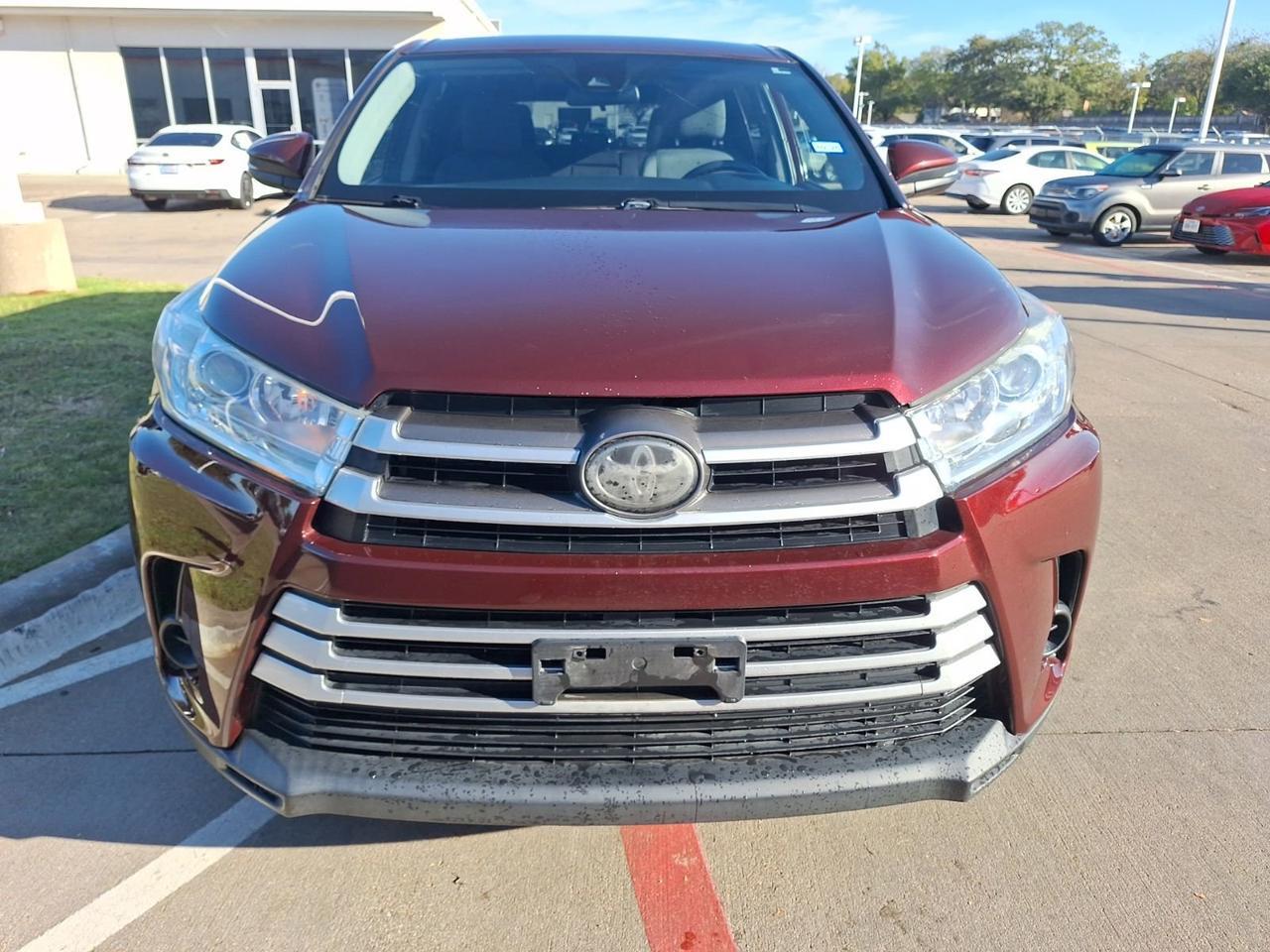 2019 Toyota Highlander LE Hurst TX
