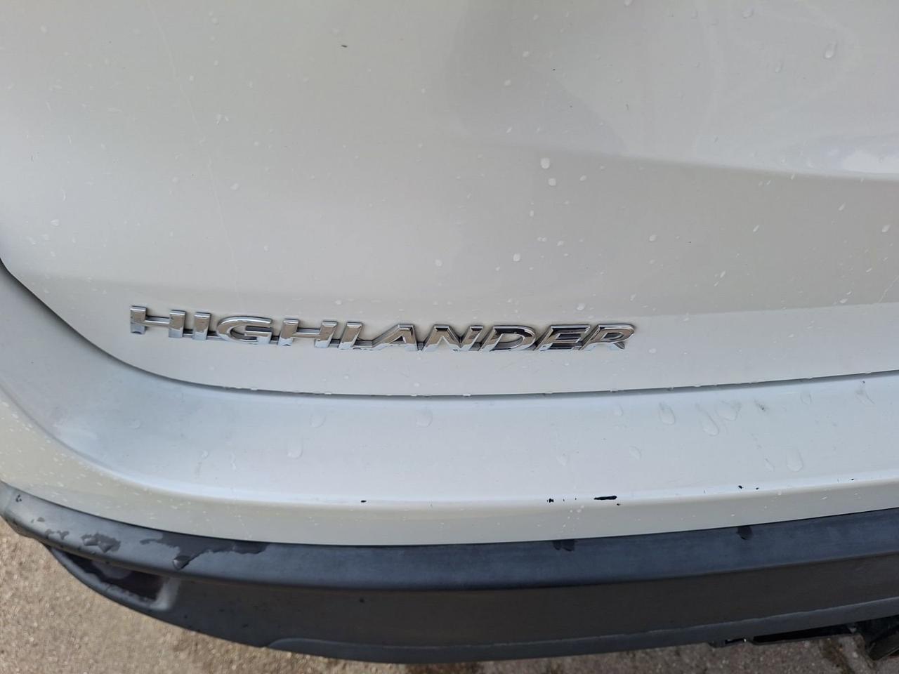 2019 Toyota Highlander LE Hurst TX