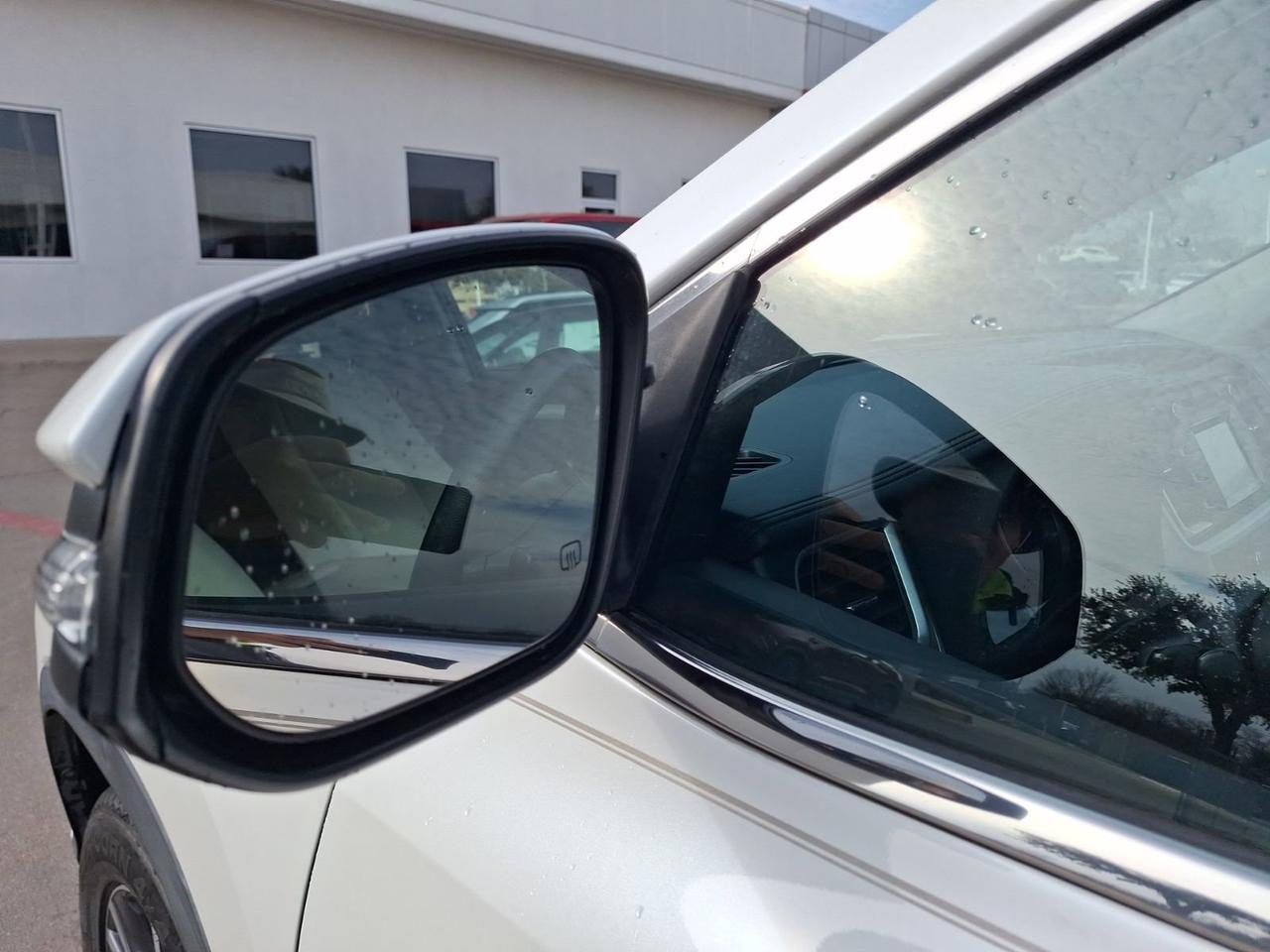 2019 Toyota Highlander LE Hurst TX