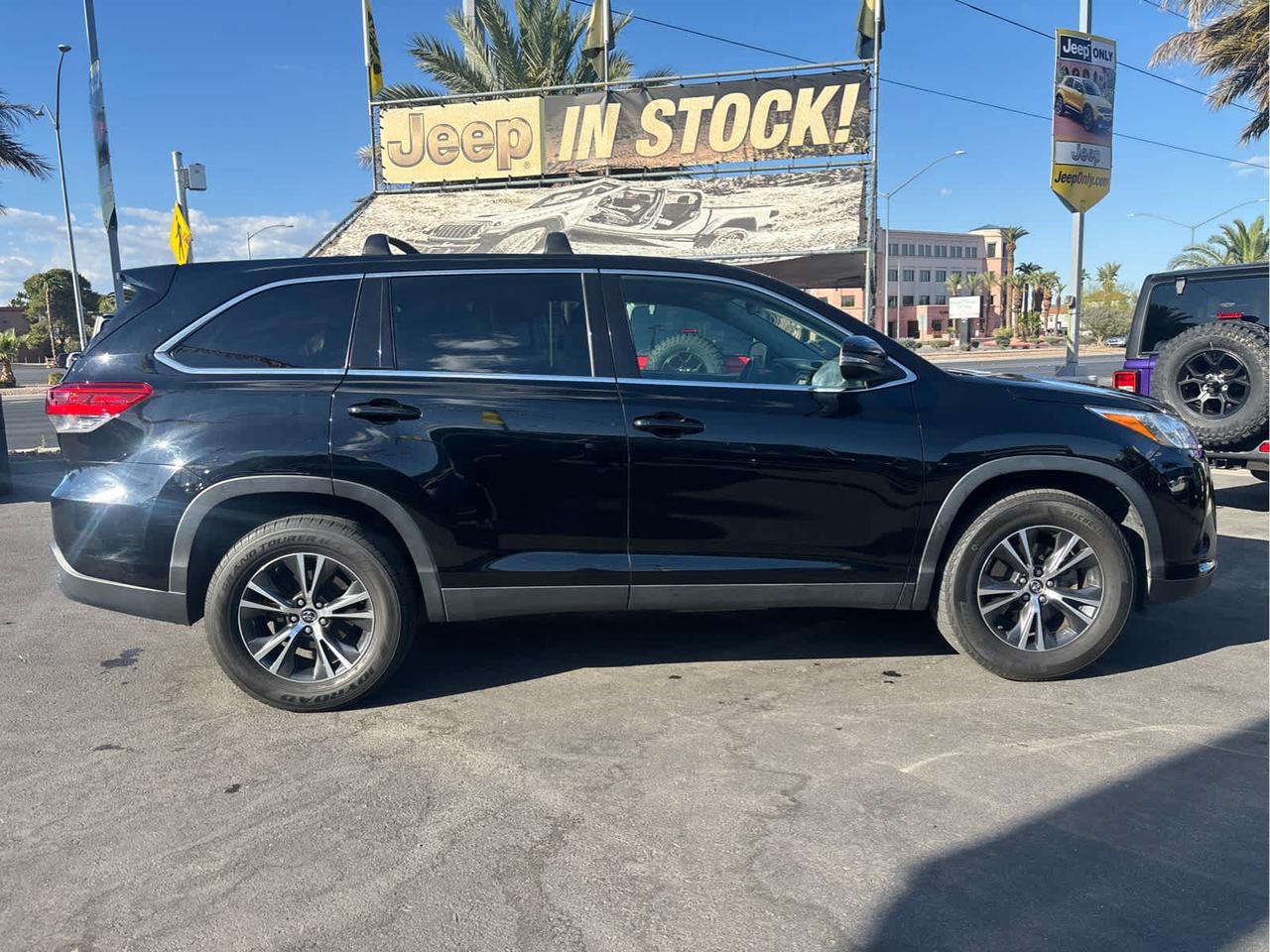 2019 Toyota Highlander LE Irving TX