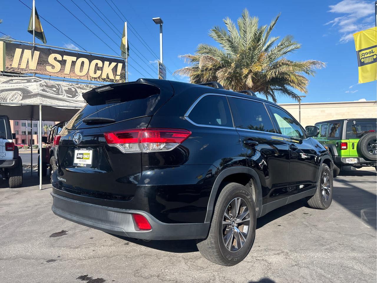 2019 Toyota Highlander LE Irving TX
