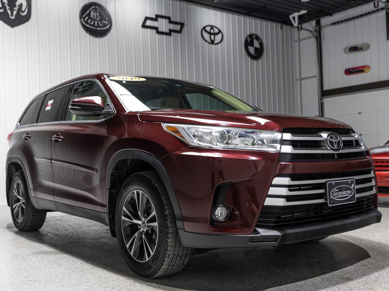 2019 Toyota Highlander LE Plus AWD 8-Passenger Cranberry PA
