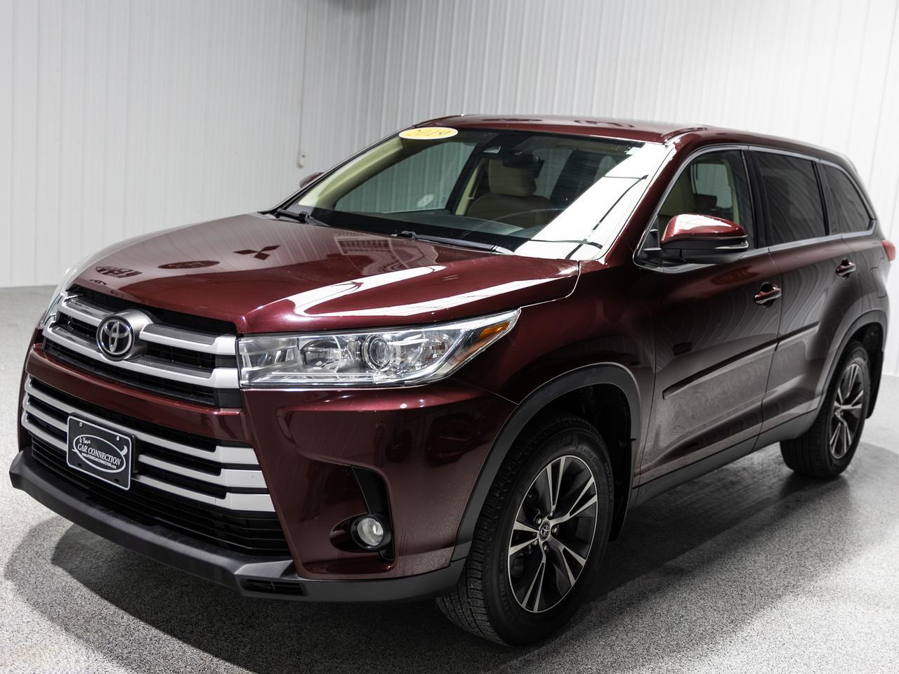 2019 Toyota Highlander LE Plus AWD 8-Passenger Cranberry PA