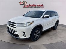 2019_Toyota_Highlander_LE Plus_ El Paso TX