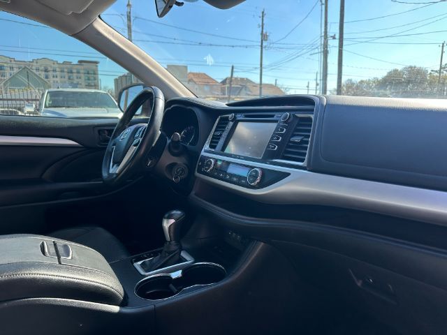 2019 Toyota Highlander LE Plus FWD V6 Houston TX