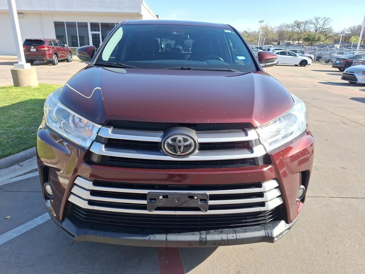 2019 Toyota Highlander LE Plus Hurst TX