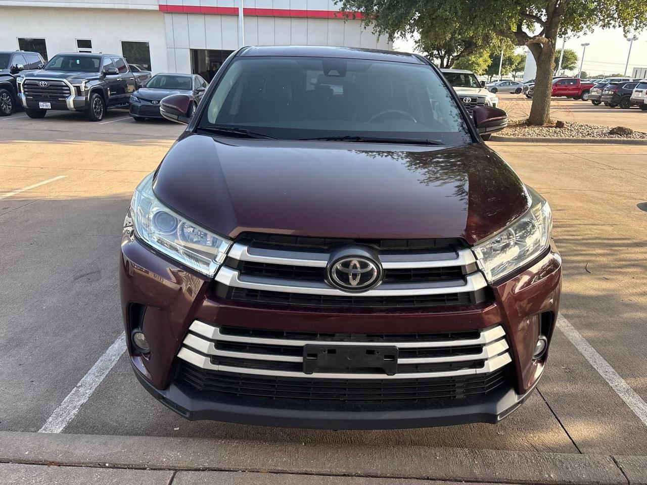 2019 Toyota Highlander LE Plus Hurst TX
