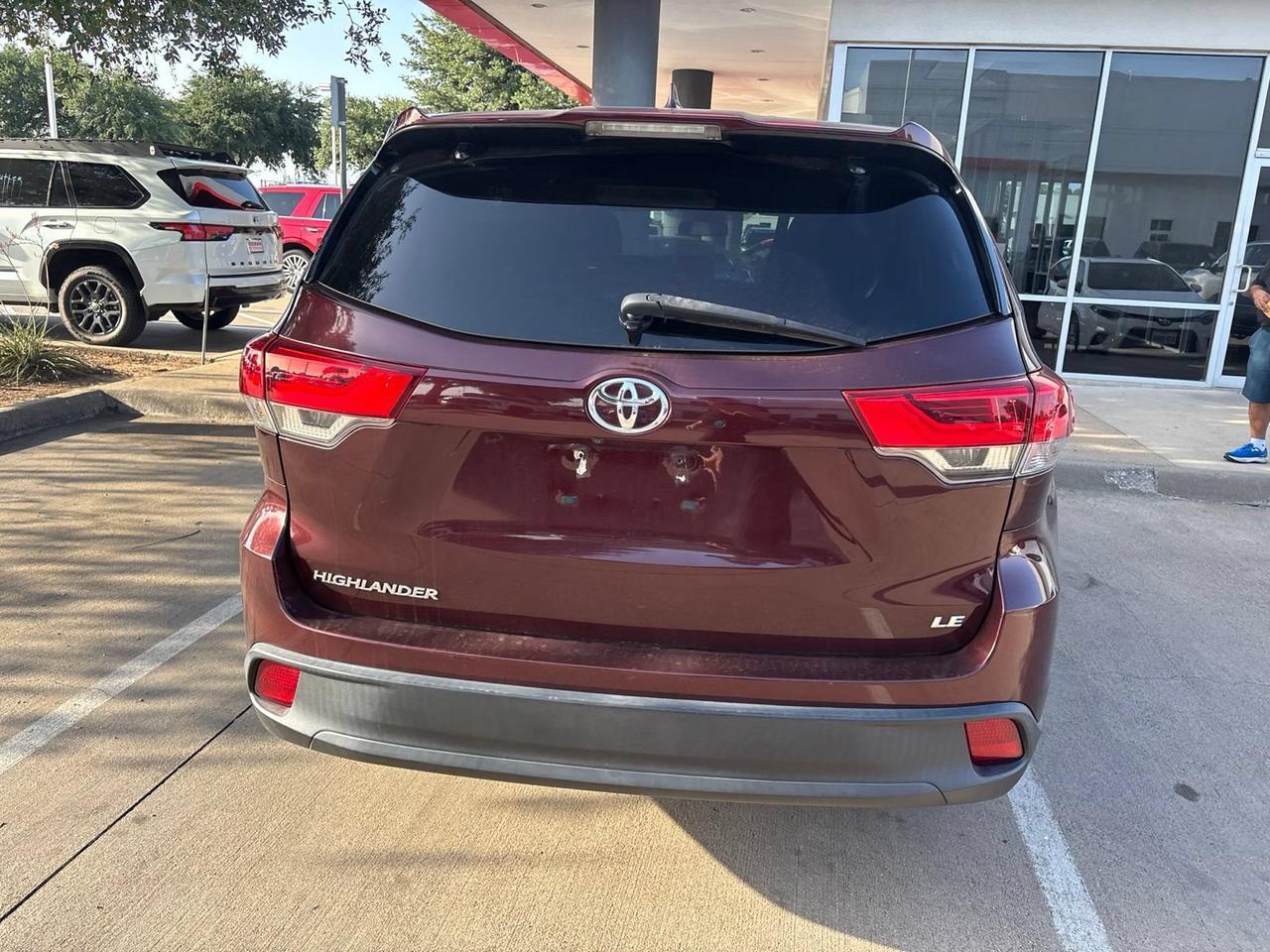 2019 Toyota Highlander LE Plus Hurst TX