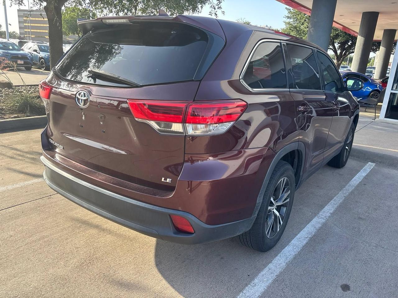 2019 Toyota Highlander LE Plus Hurst TX