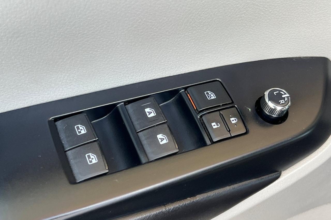 2019 Toyota Highlander LE Plus Roseville CA