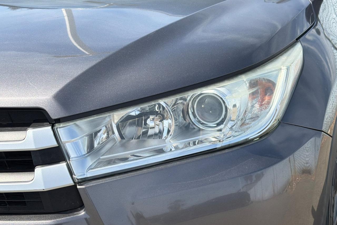 2019 Toyota Highlander LE Plus Roseville CA