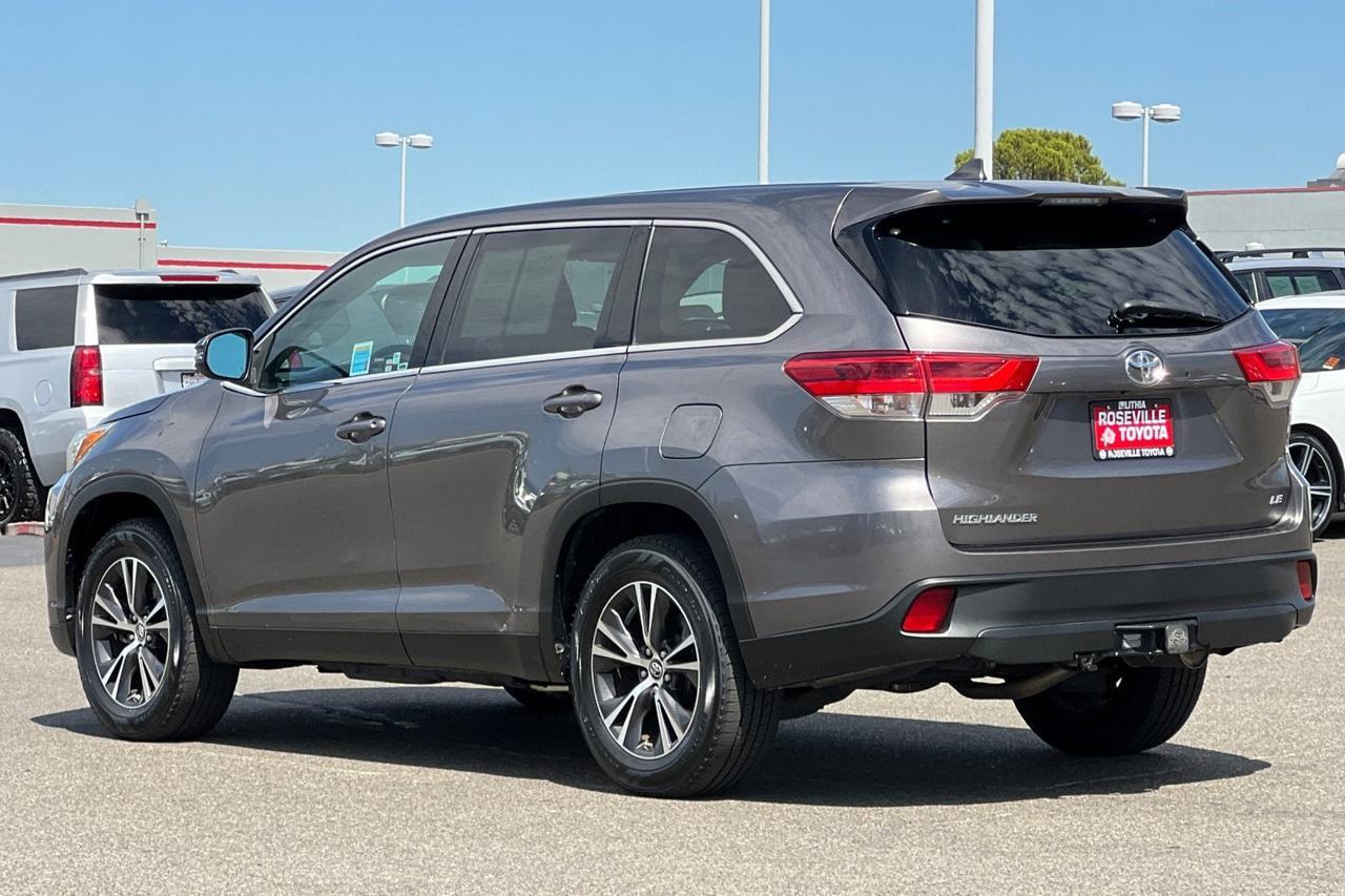 2019 Toyota Highlander LE Plus Roseville CA