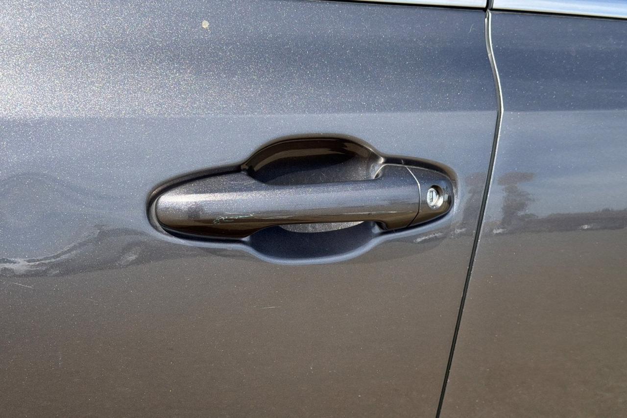 2019 Toyota Highlander LE Plus Roseville CA