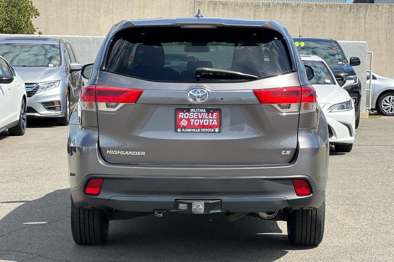 2019 Toyota Highlander LE Plus Roseville CA