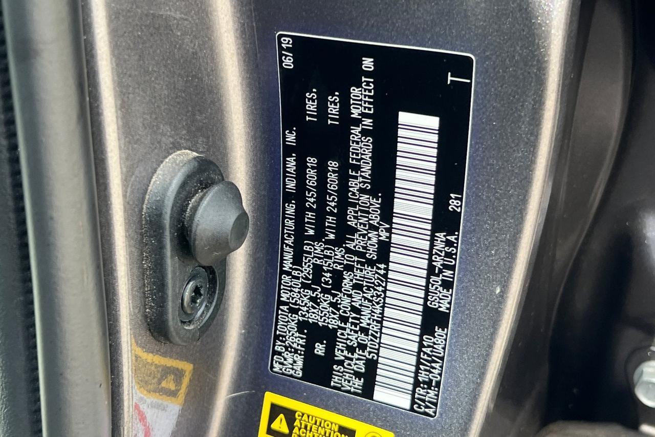 2019 Toyota Highlander LE Plus Roseville CA