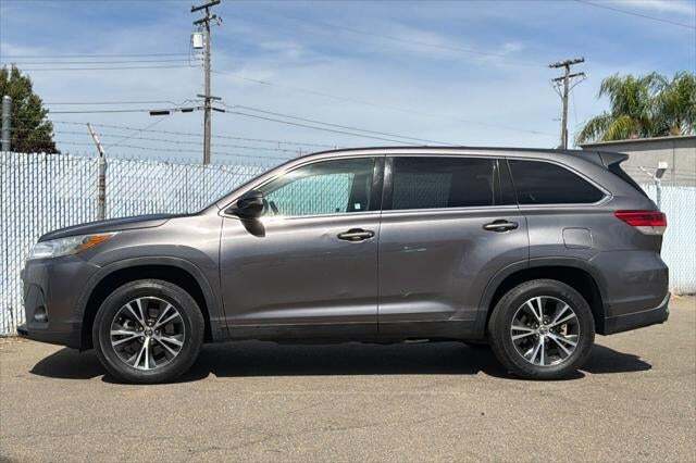 2019 Toyota Highlander LE Plus Roseville CA