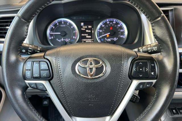 2019 Toyota Highlander LE Plus Roseville CA