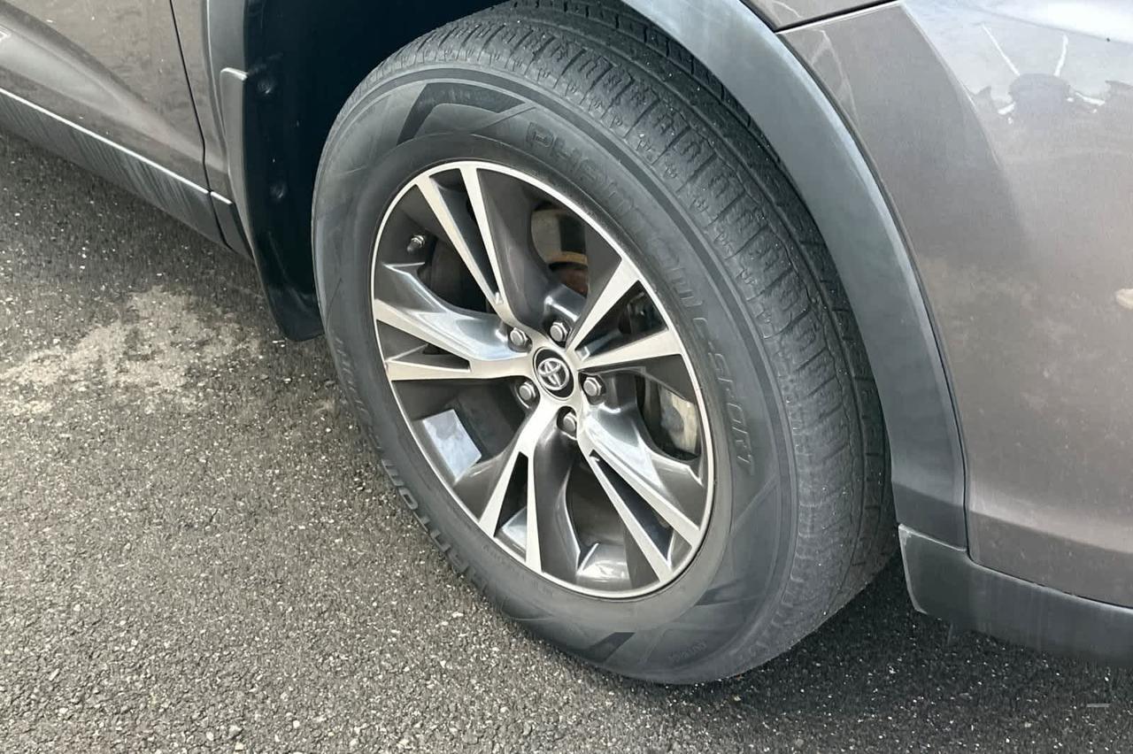 2019 Toyota Highlander LE Plus Roseville CA