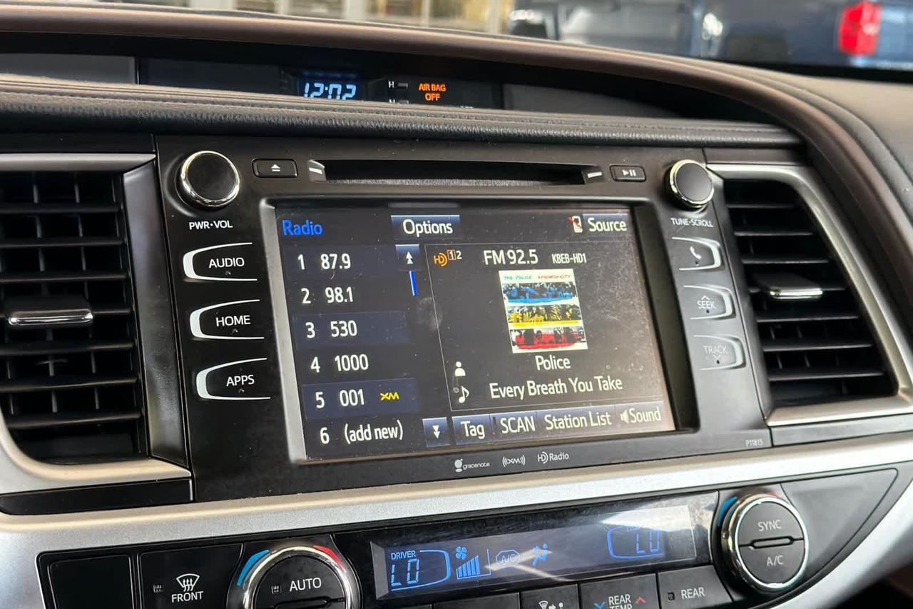 2019 Toyota Highlander LE Plus Roseville CA