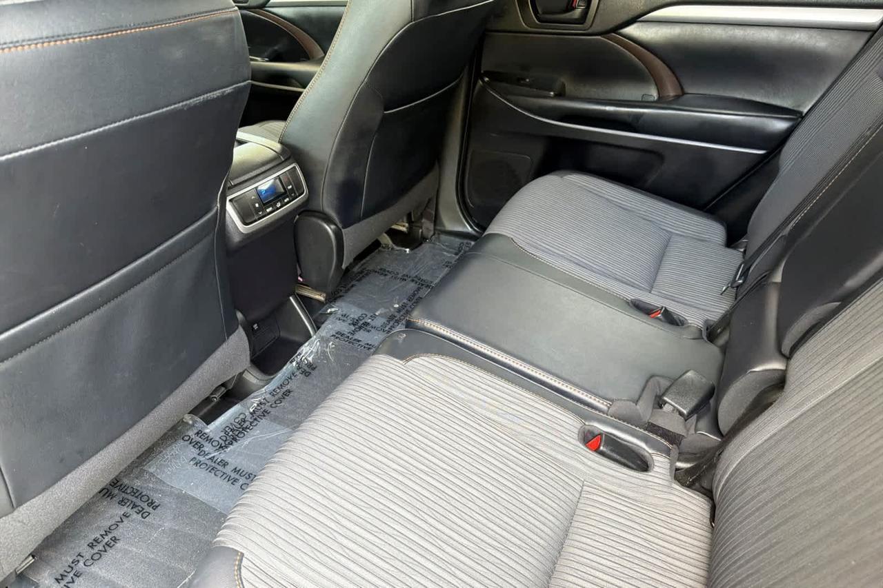 2019 Toyota Highlander LE Plus Roseville CA