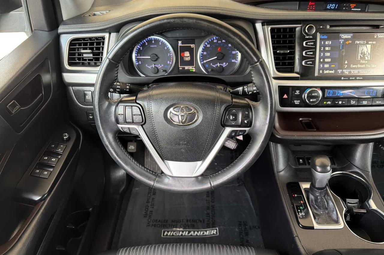2019 Toyota Highlander LE Plus Roseville CA