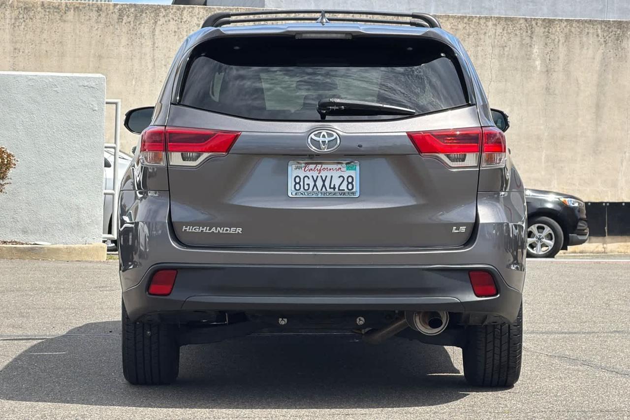 2019 Toyota Highlander LE Plus Roseville CA