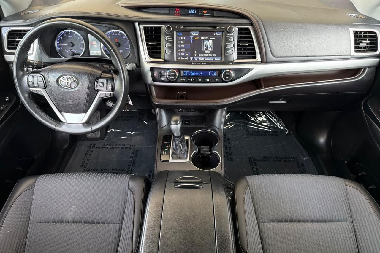 2019 Toyota Highlander LE Plus Roseville CA