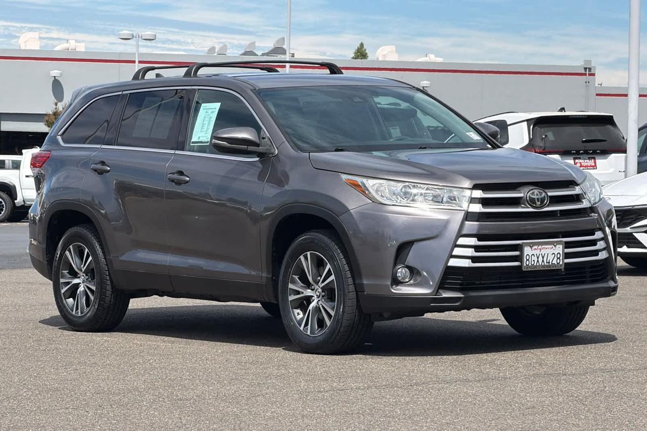 2019 Toyota Highlander LE Plus Roseville CA