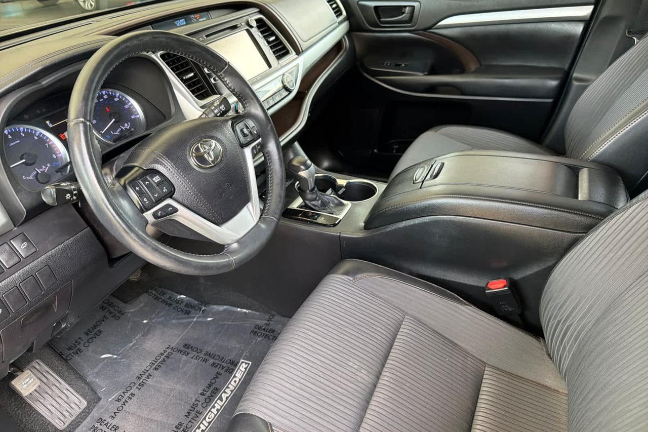2019 Toyota Highlander LE Plus Roseville CA