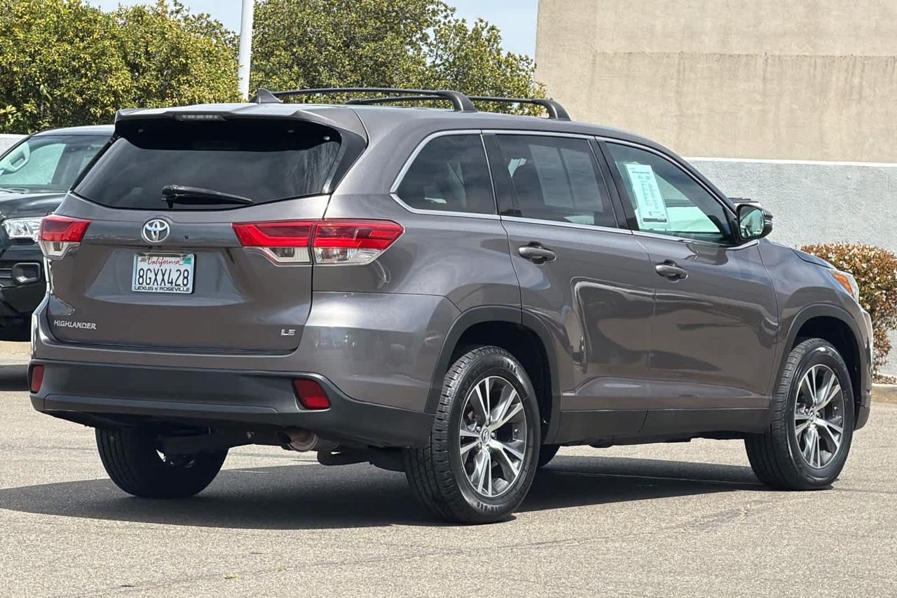 2019 Toyota Highlander LE Plus Roseville CA