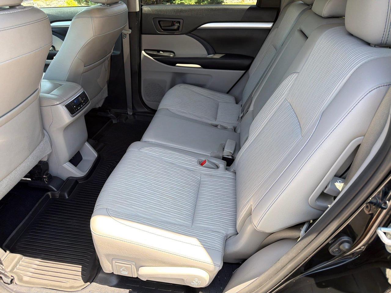 2019 Toyota Highlander LE Plus Hagerstown MD