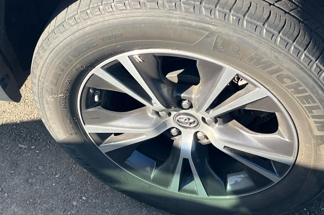 2019 Toyota Highlander LE Roseville CA