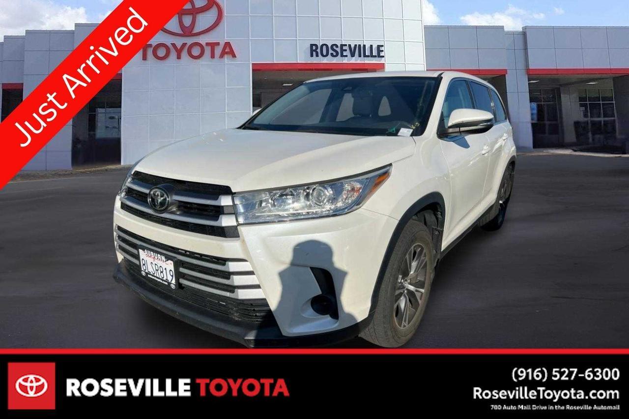 2019 Toyota Highlander LE