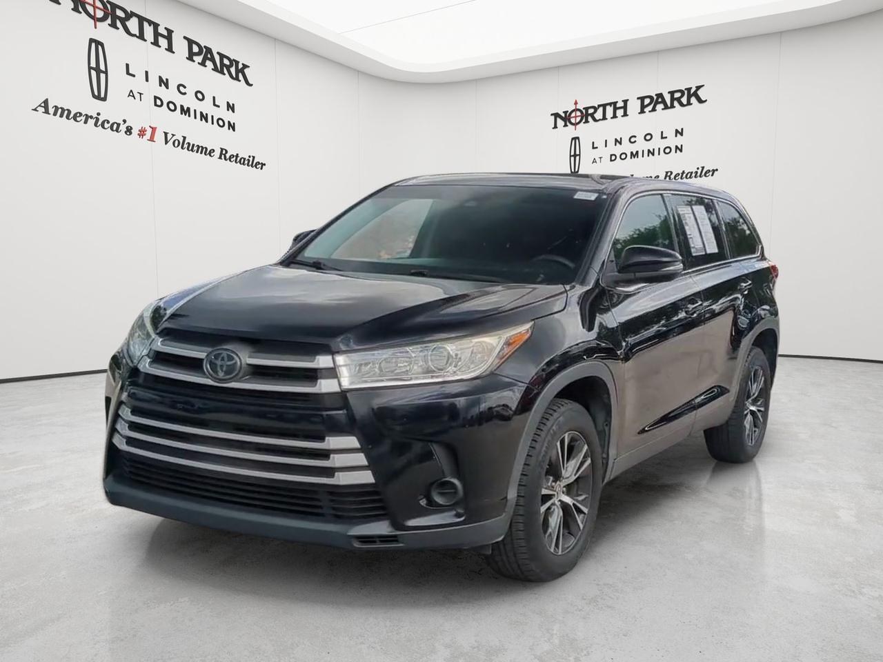 2019 Toyota Highlander LE