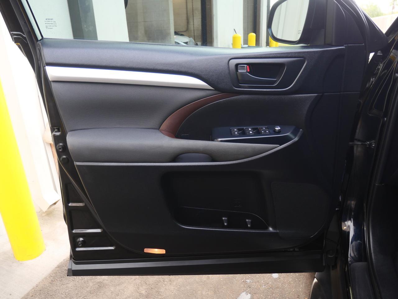 2019 Toyota Highlander LE San Juan TX