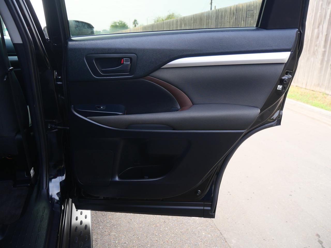 2019 Toyota Highlander LE San Juan TX