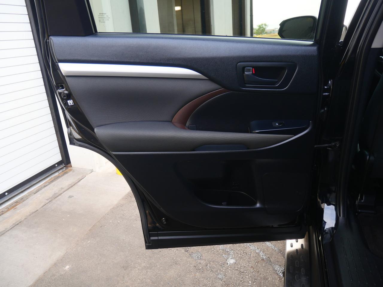 2019 Toyota Highlander LE San Juan TX