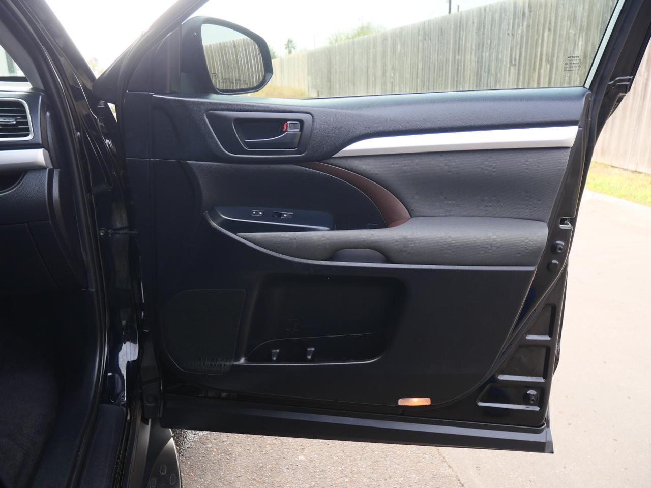 2019 Toyota Highlander LE San Juan TX