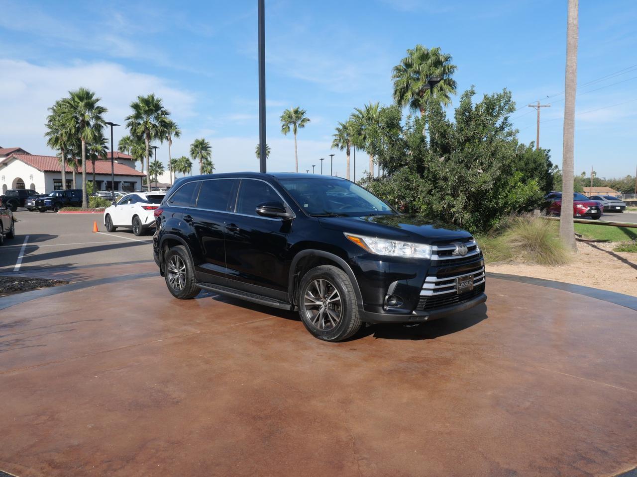 2019 Toyota Highlander LE