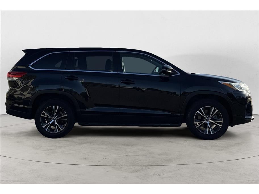 2019 Toyota Highlander LE Sport Utility 4D Folsom CA