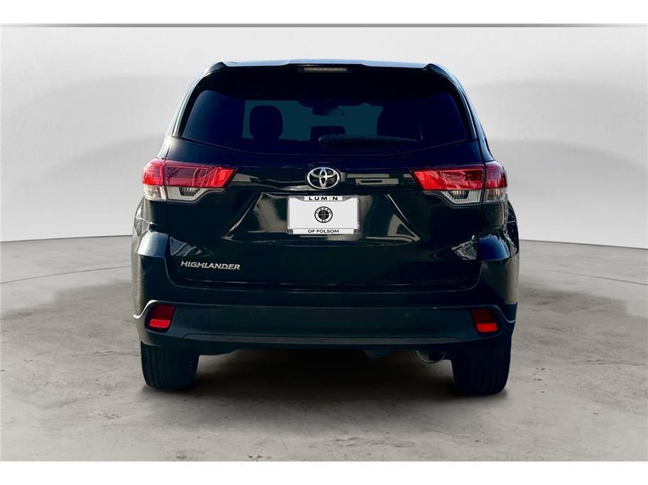 2019 Toyota Highlander LE Sport Utility 4D Folsom CA