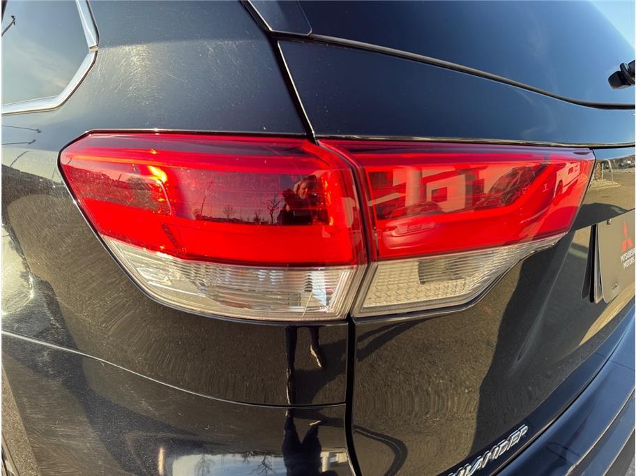 2019 Toyota Highlander LE Sport Utility 4D Folsom CA