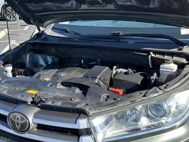 2019 Toyota Highlander LE Tucson AZ