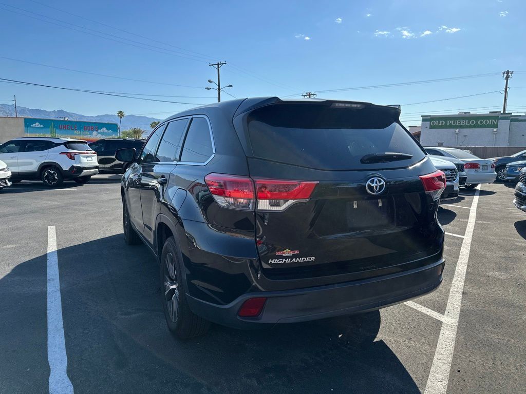 2019 Toyota Highlander LE Tucson AZ