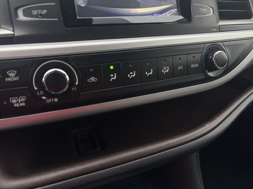 2019 Toyota Highlander LE Wilmington NC